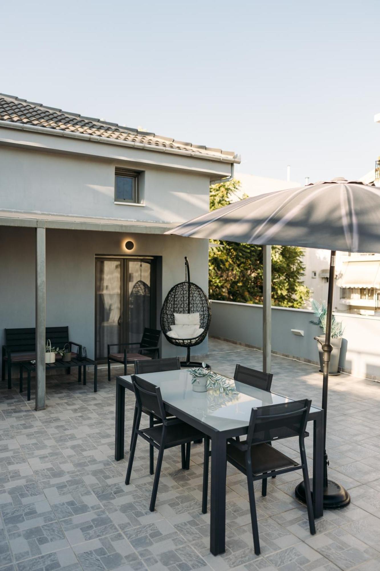 Volos Suites Center Exterior photo