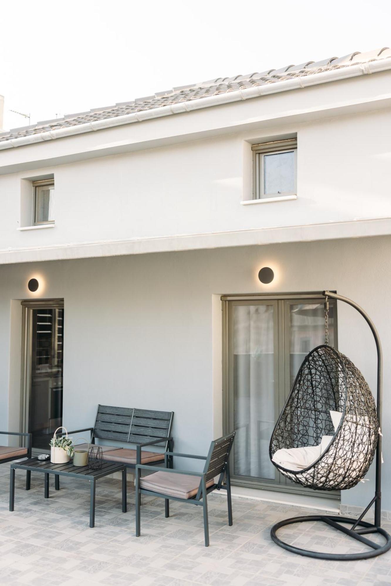 Volos Suites Center Exterior photo